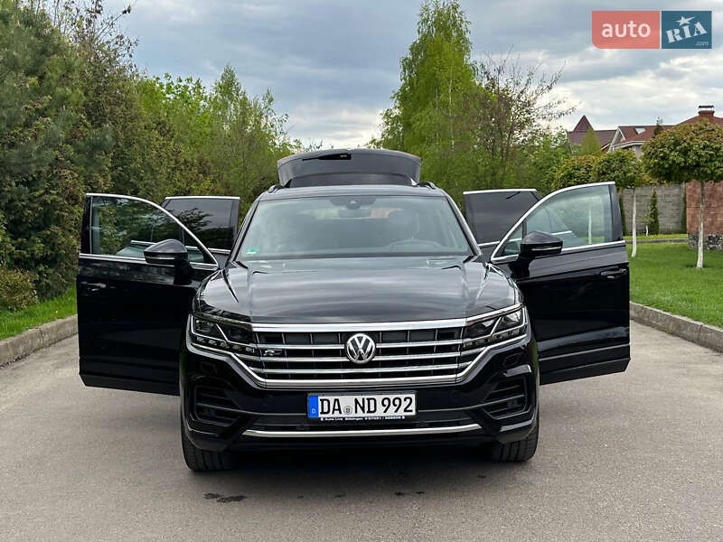 Позашляховик / Кросовер Volkswagen Touareg 2018 в Сарнах фото 21 Позашляховик / Кросовер Volkswagen Touareg 2018 в Сарнах