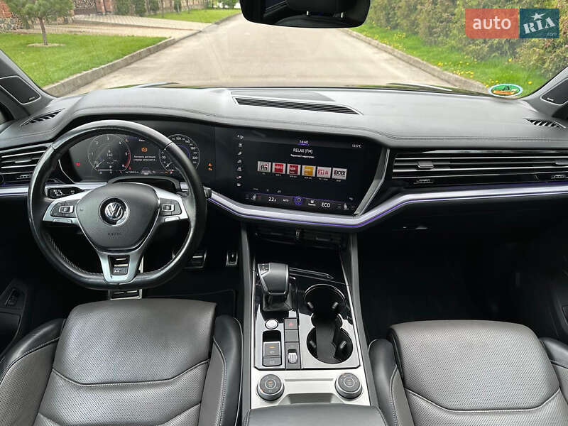 Позашляховик / Кросовер Volkswagen Touareg 2018 в Сарнах фото 64 Позашляховик / Кросовер Volkswagen Touareg 2018 в Сарнах