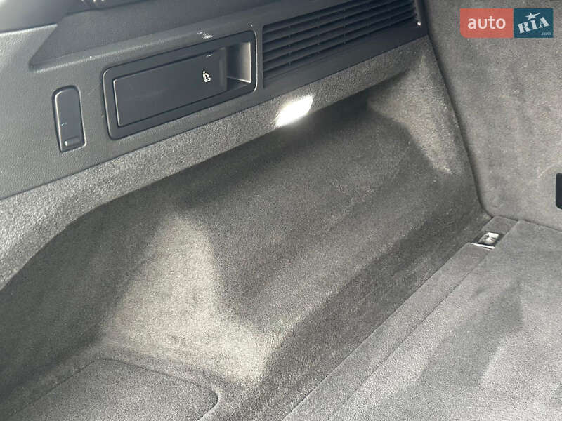 Позашляховик / Кросовер Volkswagen Touareg 2018 в Сарнах фото 102 Позашляховик / Кросовер Volkswagen Touareg 2018 в Сарнах