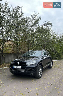 Внедорожник / Кроссовер Volkswagen Touareg 2013 в 