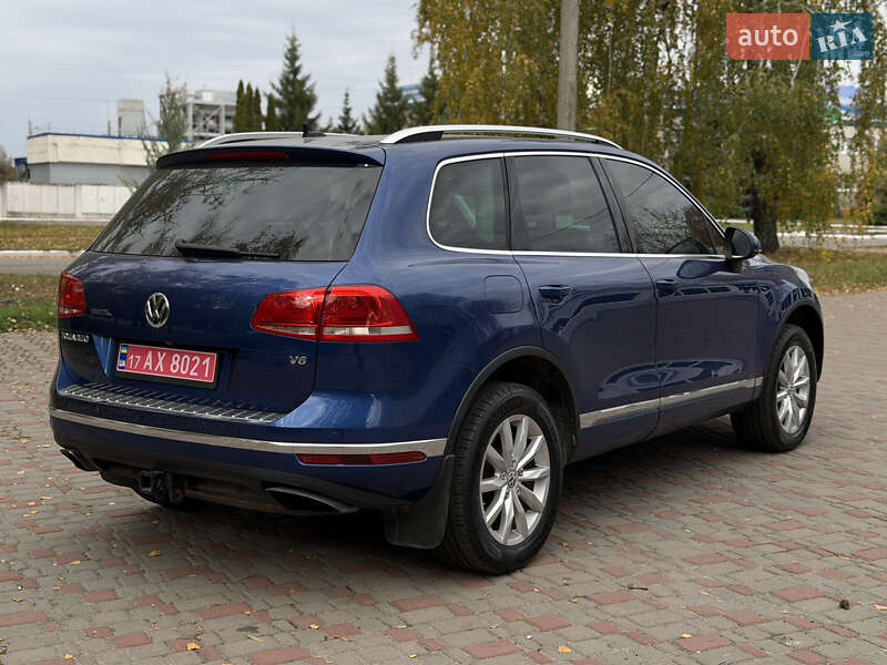 Внедорожник / Кроссовер Volkswagen Touareg 2017 в Лубнах