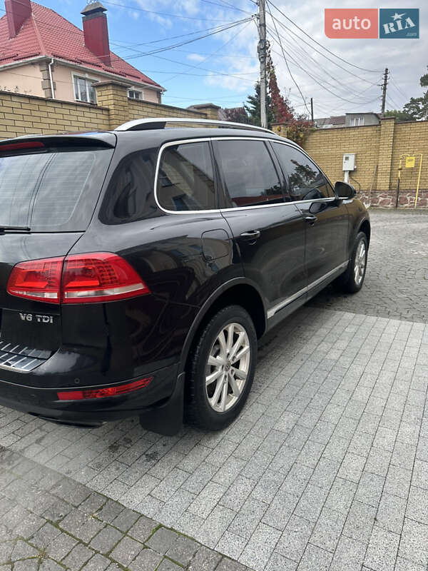 Позашляховик / Кросовер Volkswagen Touareg 2013 в Житомирі фото 12 Позашляховик / Кросовер Volkswagen Touareg 2013 в Житомирі