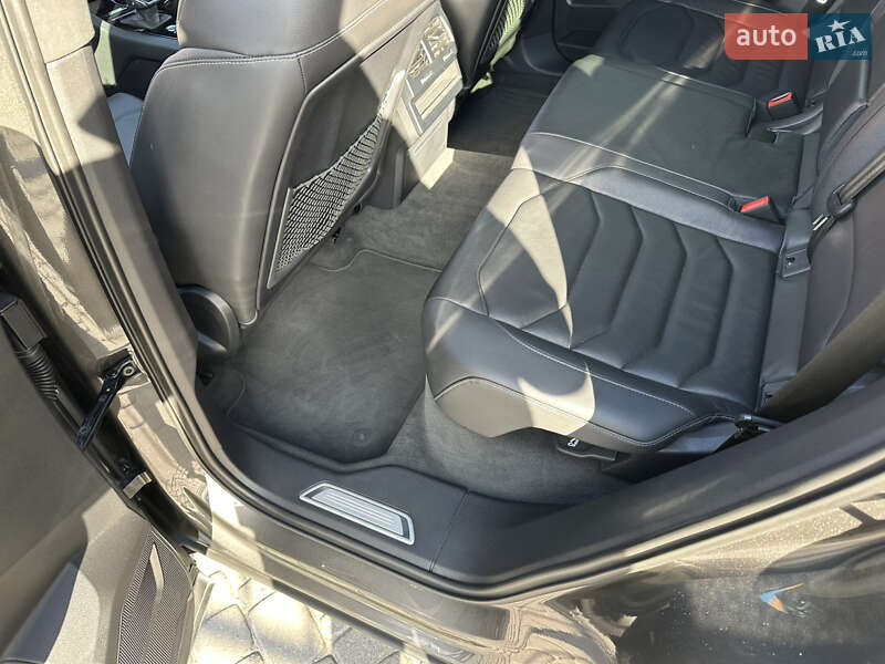 Внедорожник / Кроссовер Volkswagen Touareg 2019 в Днепре фото 19 Внедорожник / Кроссовер Volkswagen Touareg 2019 в Днепре
