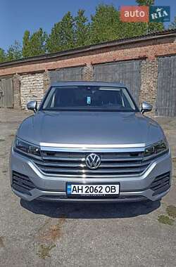 Внедорожник / Кроссовер Volkswagen Touareg 2020 в 