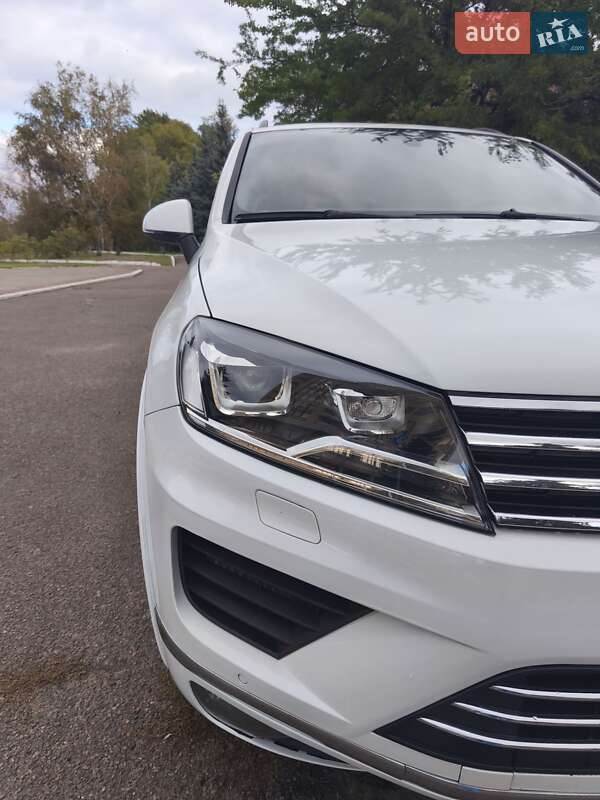 Внедорожник / Кроссовер Volkswagen Touareg 2014 в Черноморске фото 7 Внедорожник / Кроссовер Volkswagen Touareg 2014 в Черноморске