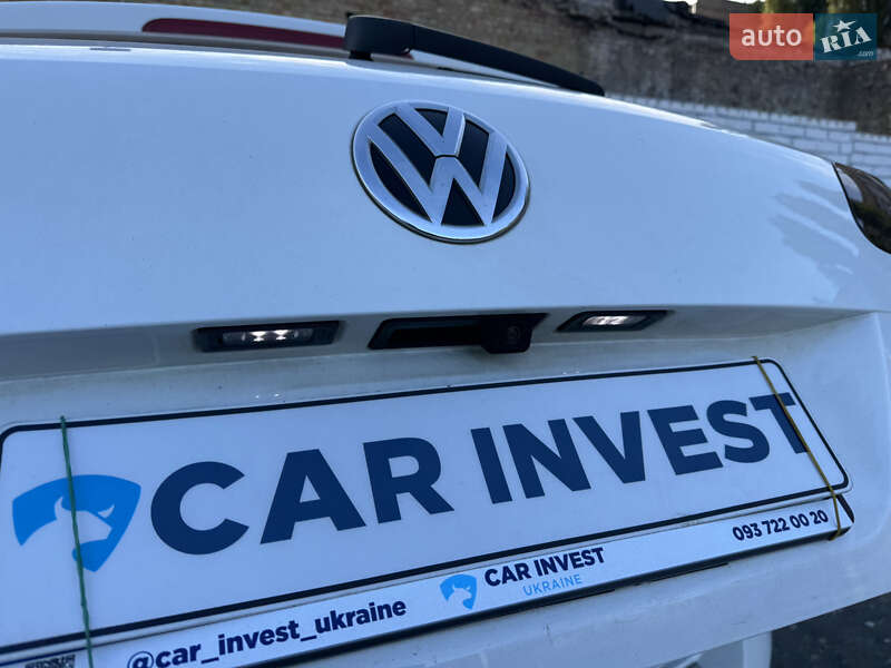 Позашляховик / Кросовер Volkswagen Touareg 2015 в Києві фото 23 Позашляховик / Кросовер Volkswagen Touareg 2015 в Києві