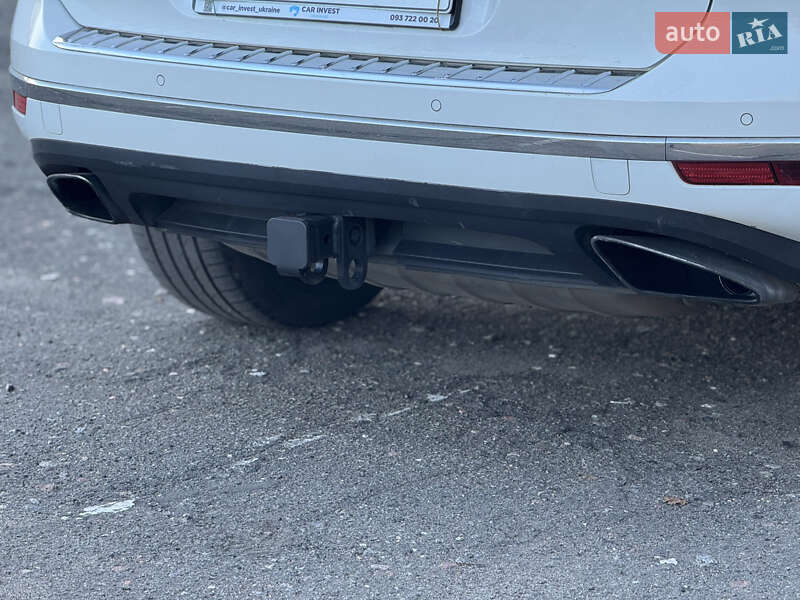 Позашляховик / Кросовер Volkswagen Touareg 2015 в Києві фото 22 Позашляховик / Кросовер Volkswagen Touareg 2015 в Києві