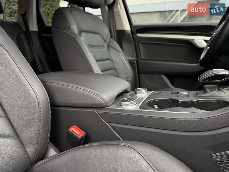 Внедорожник / Кроссовер Volkswagen Touareg 2020 в Харькове фото 26 Внедорожник / Кроссовер Volkswagen Touareg 2020 в Харькове