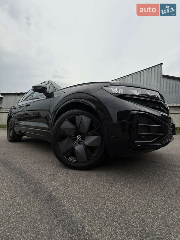 Внедорожник / Кроссовер Volkswagen Touareg 2025 в Киеве фото 10 Внедорожник / Кроссовер Volkswagen Touareg 2025 в Киеве