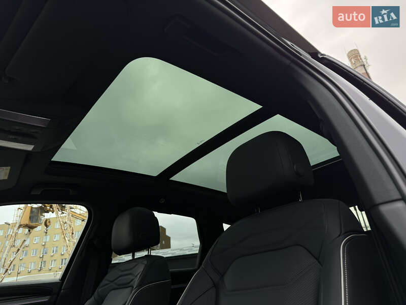 Внедорожник / Кроссовер Volkswagen Touareg 2025 в Киеве фото 31 Внедорожник / Кроссовер Volkswagen Touareg 2025 в Киеве
