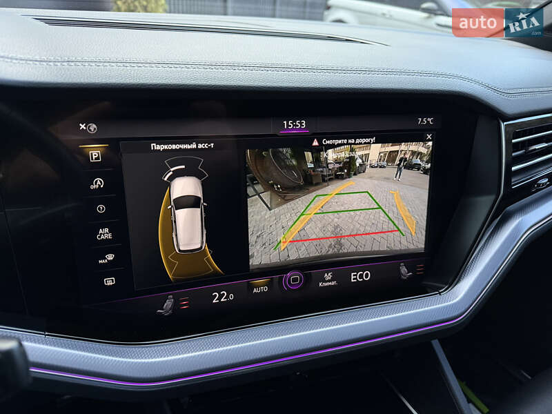 Внедорожник / Кроссовер Volkswagen Touareg 2020 в Киеве