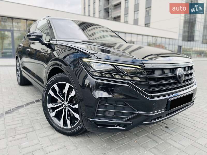 Внедорожник / Кроссовер Volkswagen Touareg 2018 в Днепре фото 27 ��недорожник / Кроссовер Volkswagen Touareg 2018 в Днепре