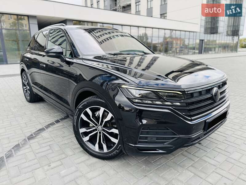 Внедорожник / Кроссовер Volkswagen Touareg 2018 в Днепре фото 28 Внедорожник / Кроссовер Volkswagen Touareg 2018 в Днепре