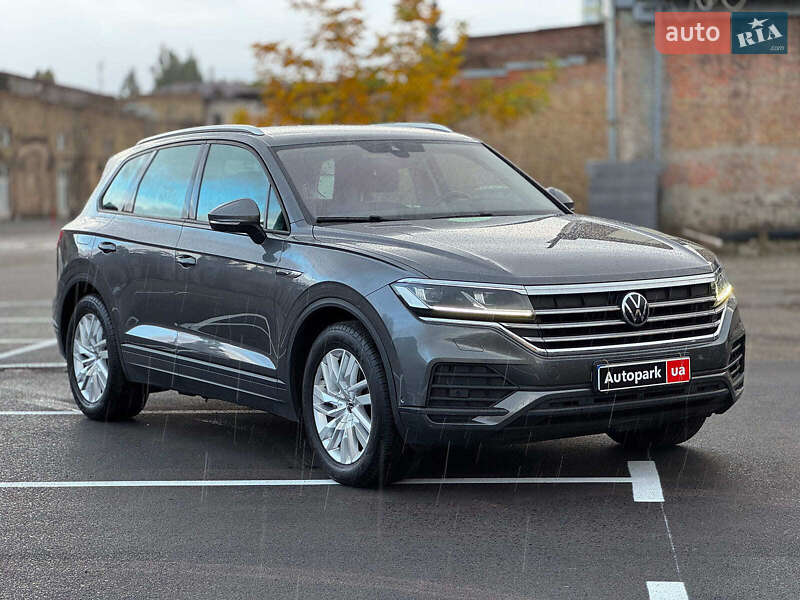 Внедорожник / Кроссовер Volkswagen Touareg 2021 в Киеве фото 16 Внедорожник / Кроссовер Volkswagen Touareg 2021 в Киеве