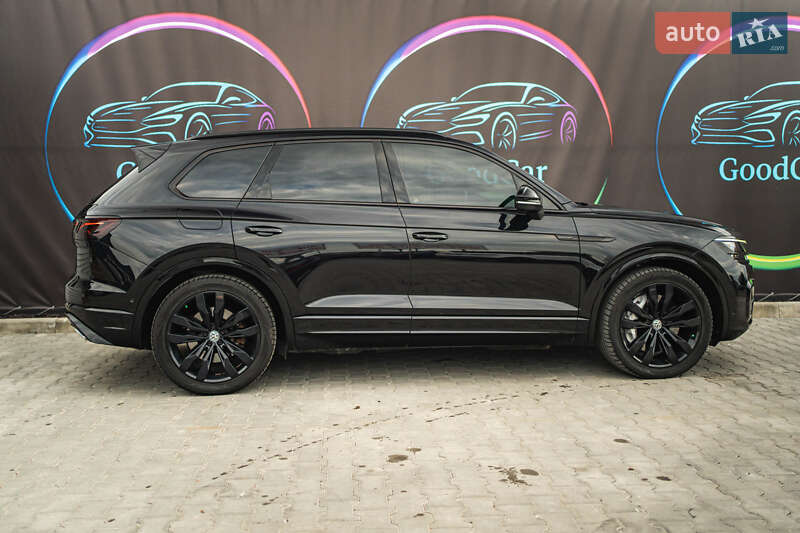 Позашляховик / Кросовер Volkswagen Touareg 2019 в Луцьку