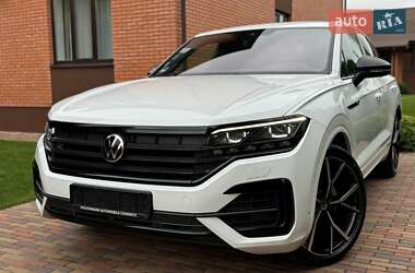 Внедорожник / Кроссовер Volkswagen Touareg 2021 в Киеве