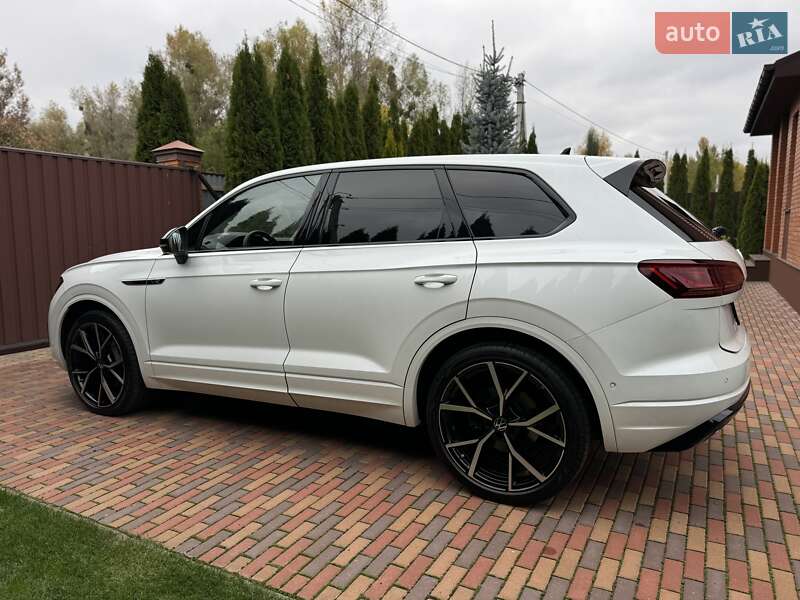 Внедорожник / Кроссовер Volkswagen Touareg 2021 в Киеве фото 15 Внедорожник / Кроссовер Volkswagen Touareg 2021 в Киеве
