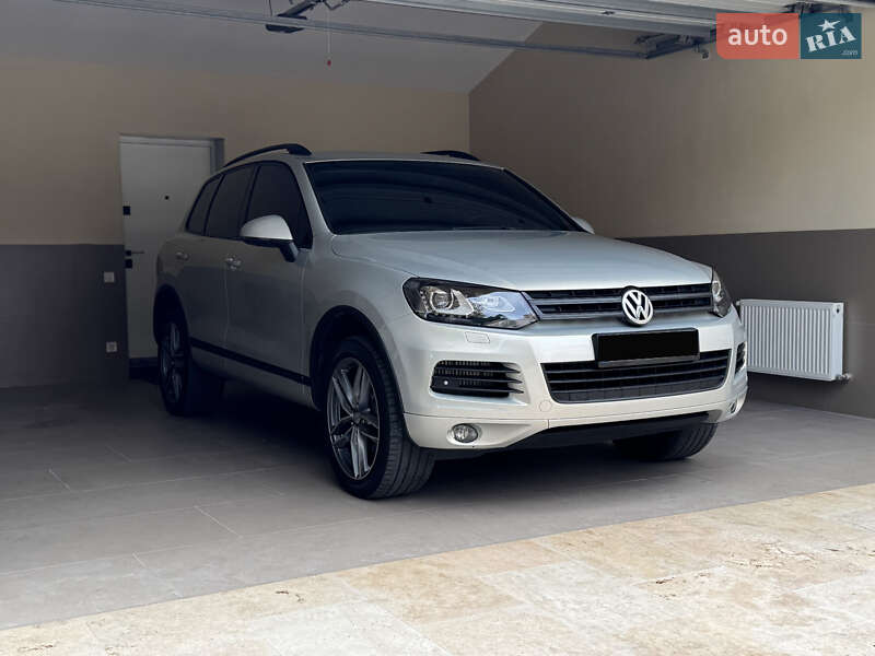 Позашляховик / Кросовер Volkswagen Touareg 2012 в Одесі фото 13 Позашляховик / Кросовер Volkswagen Touareg 2012 в Одесі