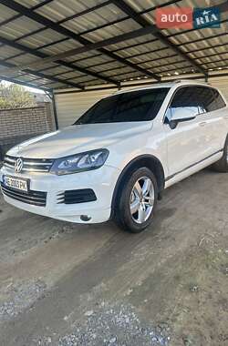 Позашляховик / Кросовер Volkswagen Touareg 2011 в Вінниці