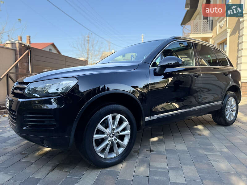 Внедорожник / Кроссовер Volkswagen Touareg 2013 в Черновцах фото 14 Внедорожник / Кроссовер Volkswagen Touareg 2013 в Черновцах