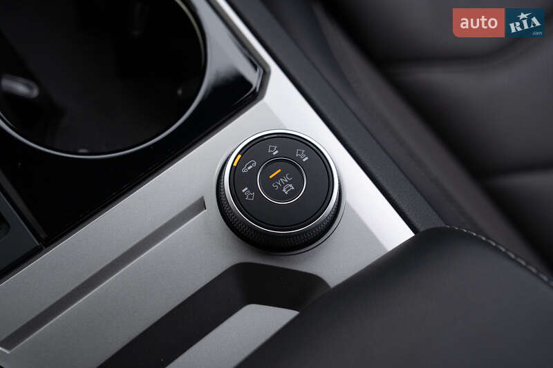 Позашляховик / Кросовер Volkswagen Touareg 2023 в Києві фото 30 Позашляховик / Кросовер Volkswagen Touareg 2023 в Києві