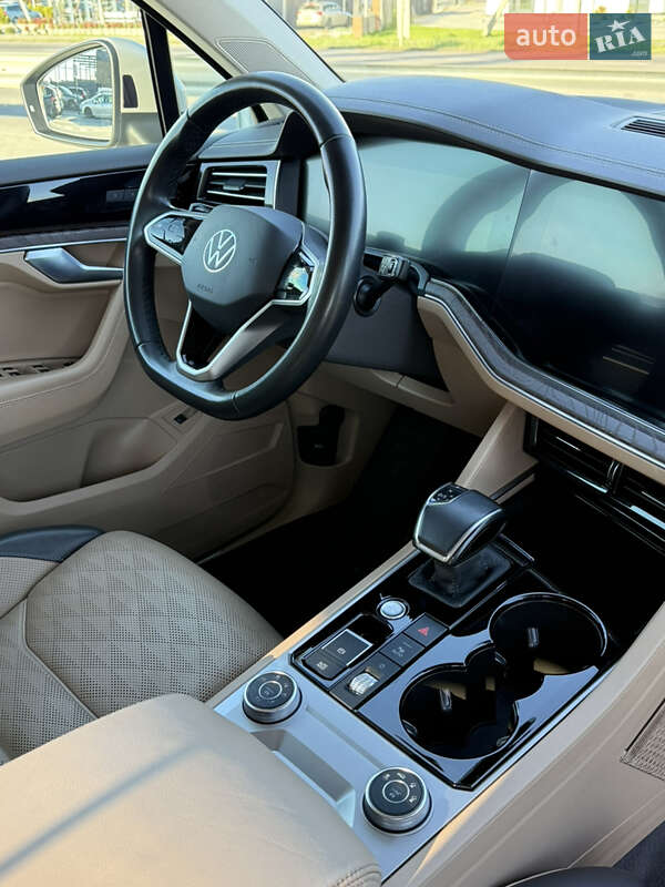 Позашляховик / Кросовер Volkswagen Touareg 2022 в Луцьку фото 11 Позашляховик / Кросовер Volkswagen Touareg 2022 в Луцьку