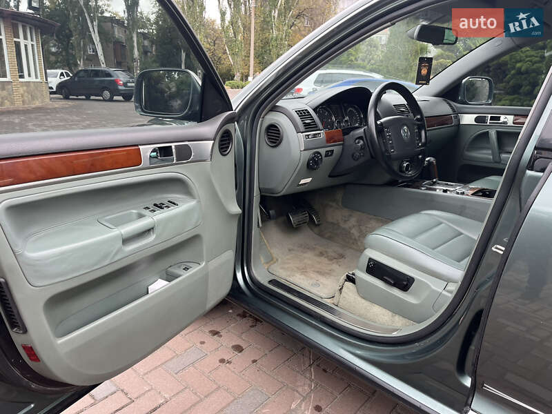 Внедорожник / Кроссовер Volkswagen Touareg 2002 в Запорожье фото 9 Внедорожник / Кроссовер Volkswagen Touareg 2002 в Запорожье