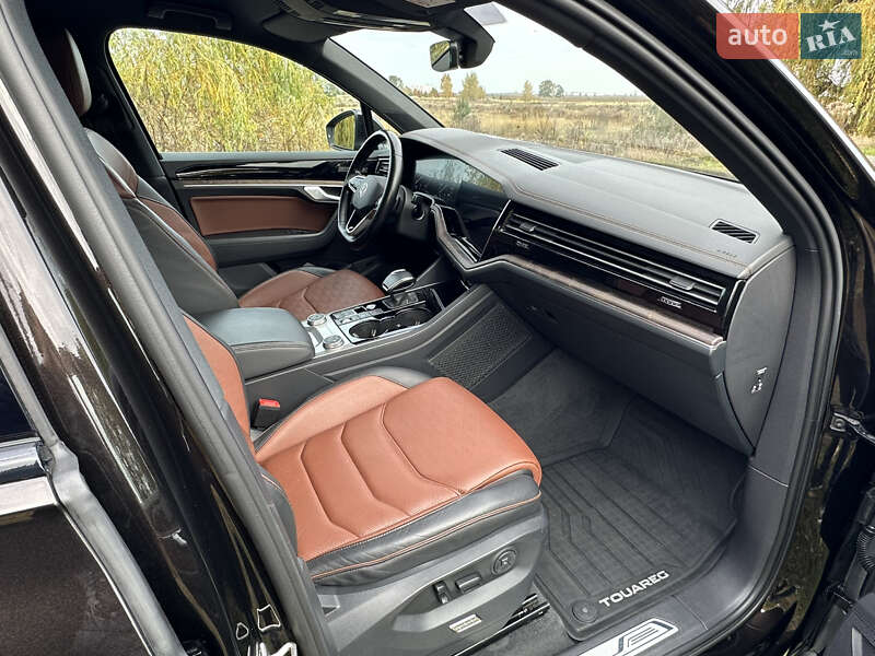 Внедорожник / Кроссовер Volkswagen Touareg 2021 в Киеве фото 13 Внедорожник / Кроссовер Volkswagen Touareg 2021 в Киеве