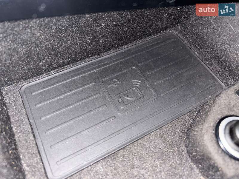Внедорожник / Кроссовер Volkswagen Touareg 2023 в Черкассах фото 39 Внедорожник / Кроссовер Volkswagen Touareg 2023 в Черкассах