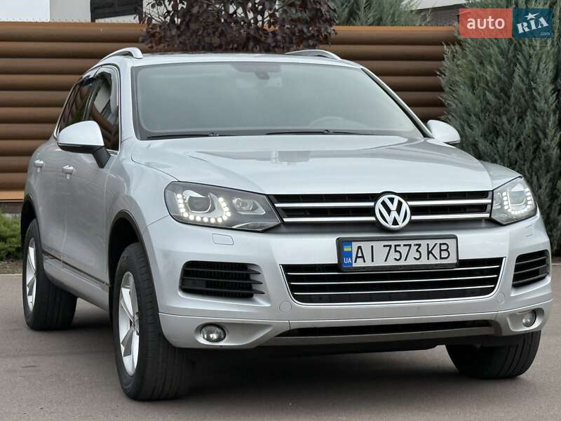Позашляховик / Кросовер Volkswagen Touareg 2012 в Києві фото 13 Позашляховик / Кросовер Volkswagen Touareg 2012 в Києві