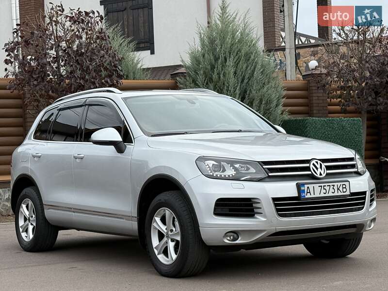 Позашляховик / Кросовер Volkswagen Touareg 2012 в Києві фото 18 Позашляховик / Кросовер Volkswagen Touareg 2012 в Києві
