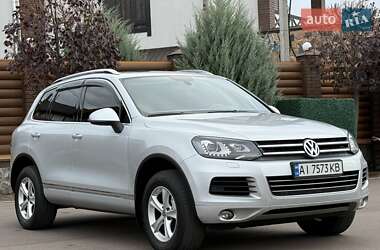 Внедорожник / Кроссовер Volkswagen Touareg 2012 в 