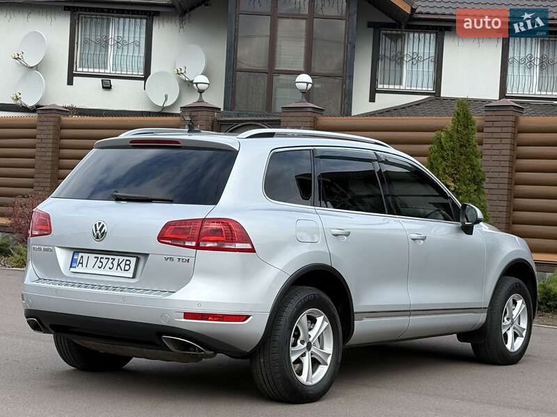 Позашляховик / Кросовер Volkswagen Touareg 2012 в Києві фото 38 Позашляховик / Кросовер Volkswagen Touareg 2012 в Києві