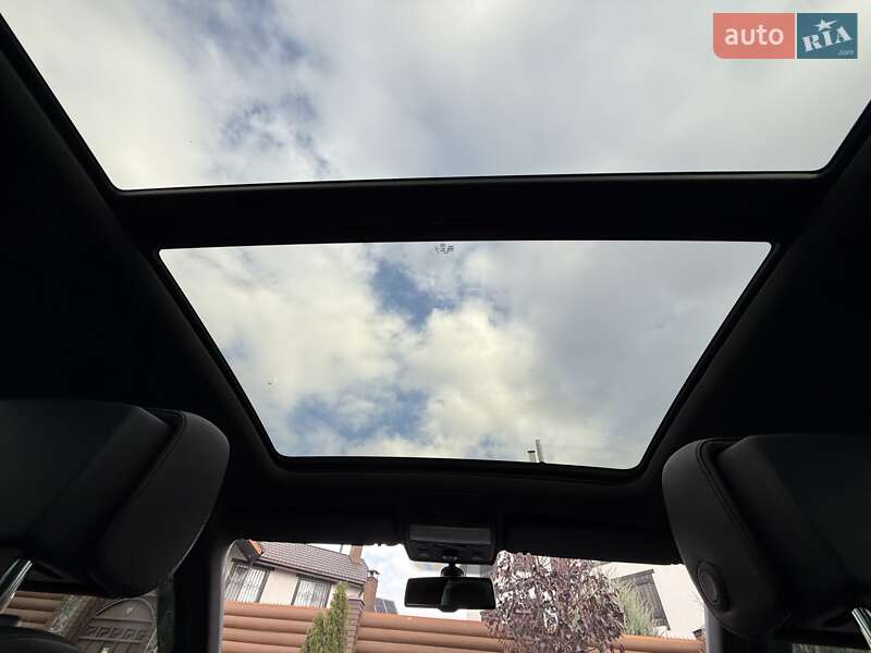 Позашляховик / Кросовер Volkswagen Touareg 2012 в Києві фото 74 Позашляховик / Кросовер Volkswagen Touareg 2012 в Києві