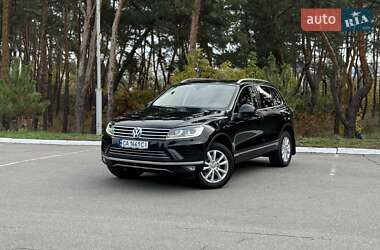 Внедорожник / Кроссовер Volkswagen Touareg 2017 в Киеве