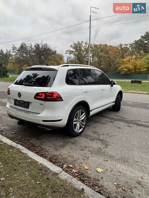 Позашляховик / Кросовер Volkswagen Touareg 2012 в Києві фото 7 Позашляховик / Кросовер Volkswagen Touareg 2012 в Києві