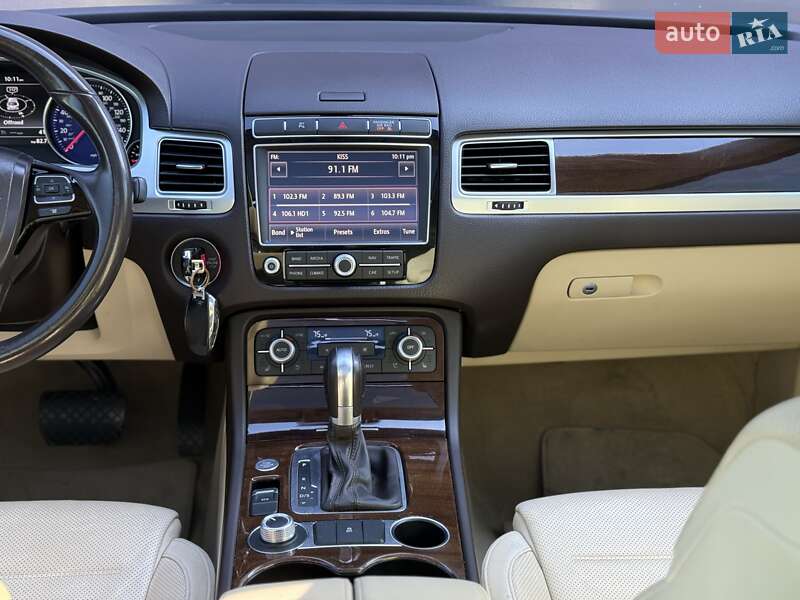 Позашляховик / Кросовер Volkswagen Touareg 2016 в Львові фото 61 Позашляховик / Кросовер Volkswagen Touareg 2016 в Львові