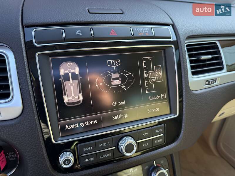 Позашляховик / Кросовер Volkswagen Touareg 2016 в Львові фото 66 Позашляховик / Кросовер Volkswagen Touareg 2016 в Львові