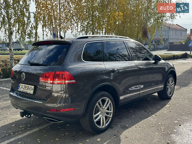 Внедорожник / Кроссовер Volkswagen Touareg 2011 в Смеле фото 8 Внедорожник / Кроссовер Volkswagen Touareg 2011 в Смеле