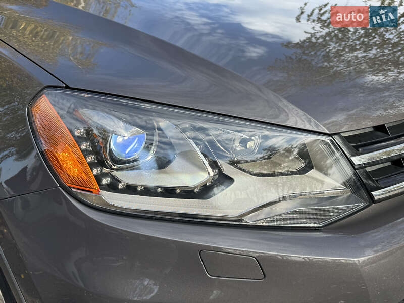 Внедорожник / Кроссовер Volkswagen Touareg 2011 в Смеле фото 25 Внедорожник / Кроссовер Volkswagen Touareg 2011 в Смеле