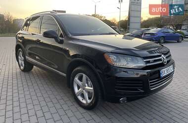 Внедорожник / Кроссовер Volkswagen Touareg 2010 в 