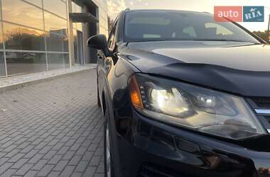 Внедорожник / Кроссовер Volkswagen Touareg 2010 в 