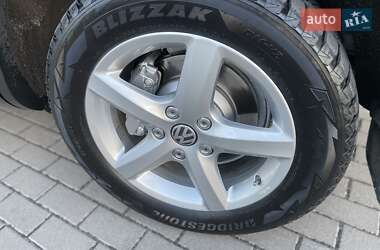 Внедорожник / Кроссовер Volkswagen Touareg 2010 в 