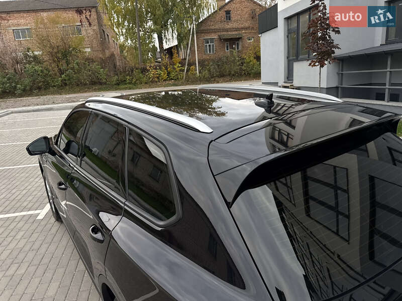 Внедорожник / Кроссовер Volkswagen Touareg 2019 в Дубно