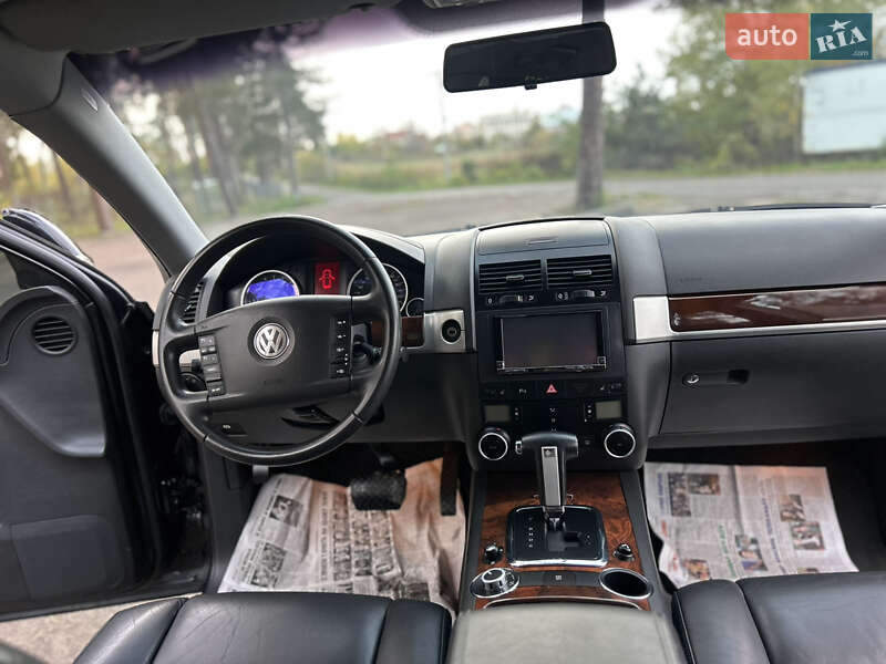 Позашляховик / Кросовер Volkswagen Touareg 2007 в Вінниці
