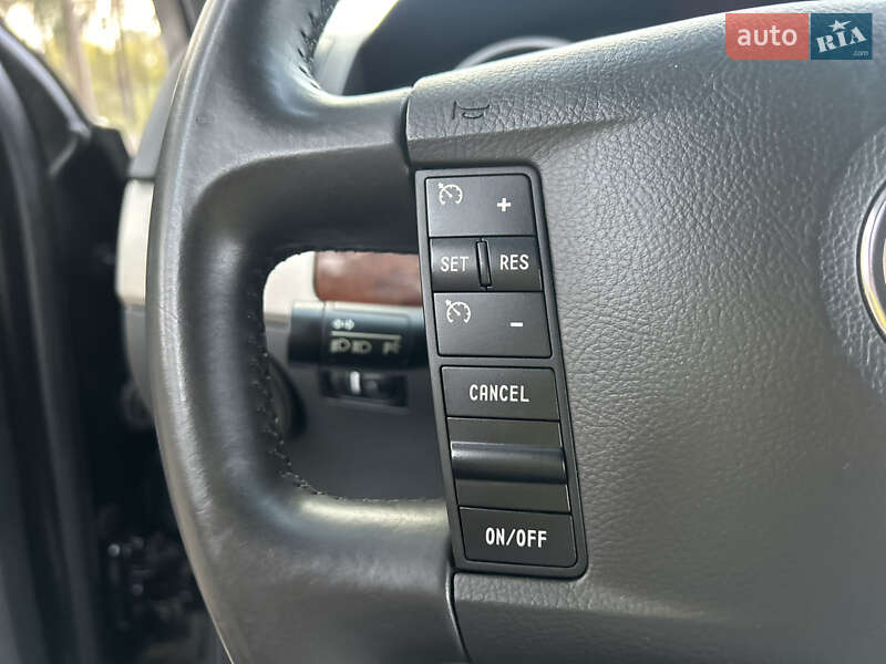 Позашляховик / Кросовер Volkswagen Touareg 2007 в Вінниці