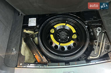 Внедорожник / Кроссовер Volkswagen Touareg 2007 в 