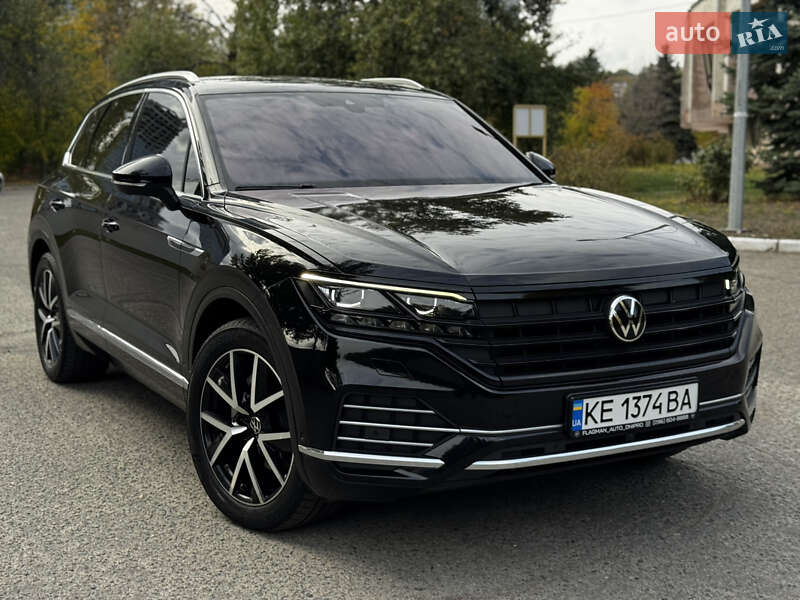 Внедорожник / Кроссовер Volkswagen Touareg 2021 в Днепре