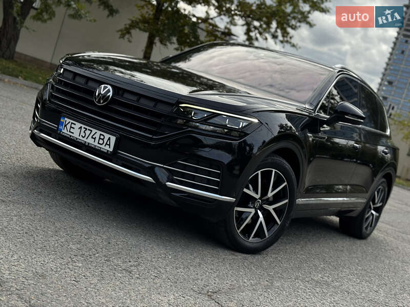 Внедорожник / Кроссовер Volkswagen Touareg 2021 в Днепре