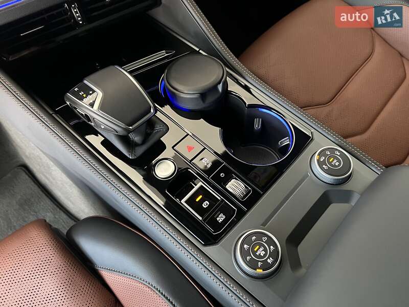 Внедорожник / Кроссовер Volkswagen Touareg 2024 в Киеве фото 16 Внедорожник / Кроссовер Volkswagen Touareg 2024 в Киеве
